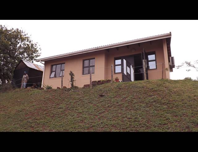 3 BEDROOM SIMPLEX FOR SALE IN BELLAIR